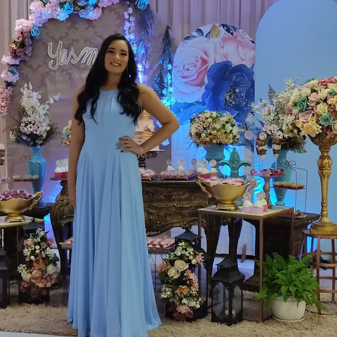 vestido de 15 anos azul tiffany com bordado 3d