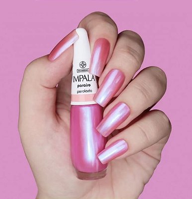 Unhas Decoradas com Glitter e Strass: Ideias para Festas e Eventos