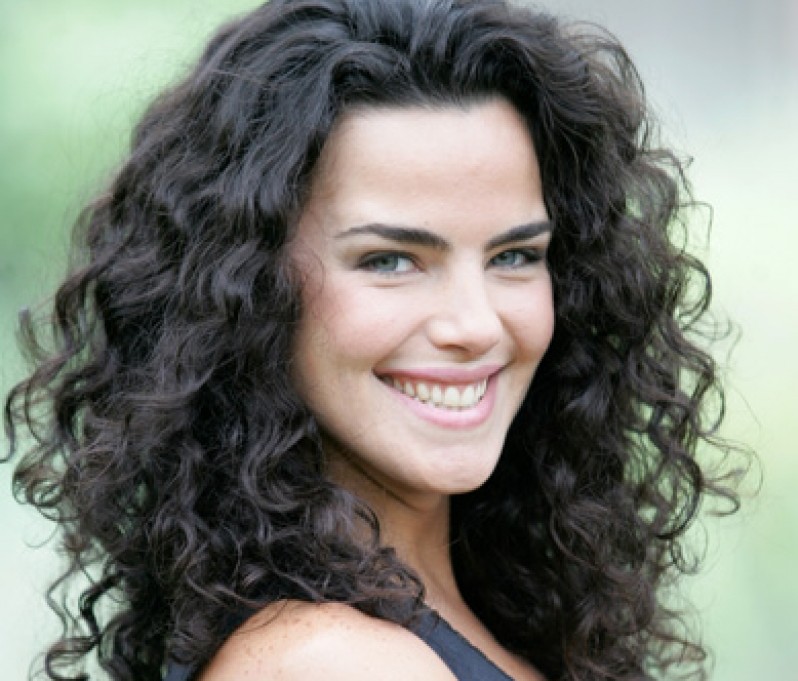 corte para cabelo cacheado feminino