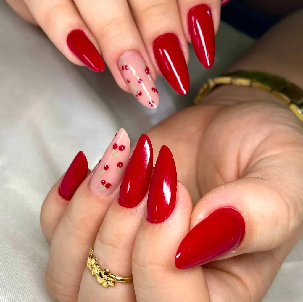 unhas de gel decoradas vermelhas