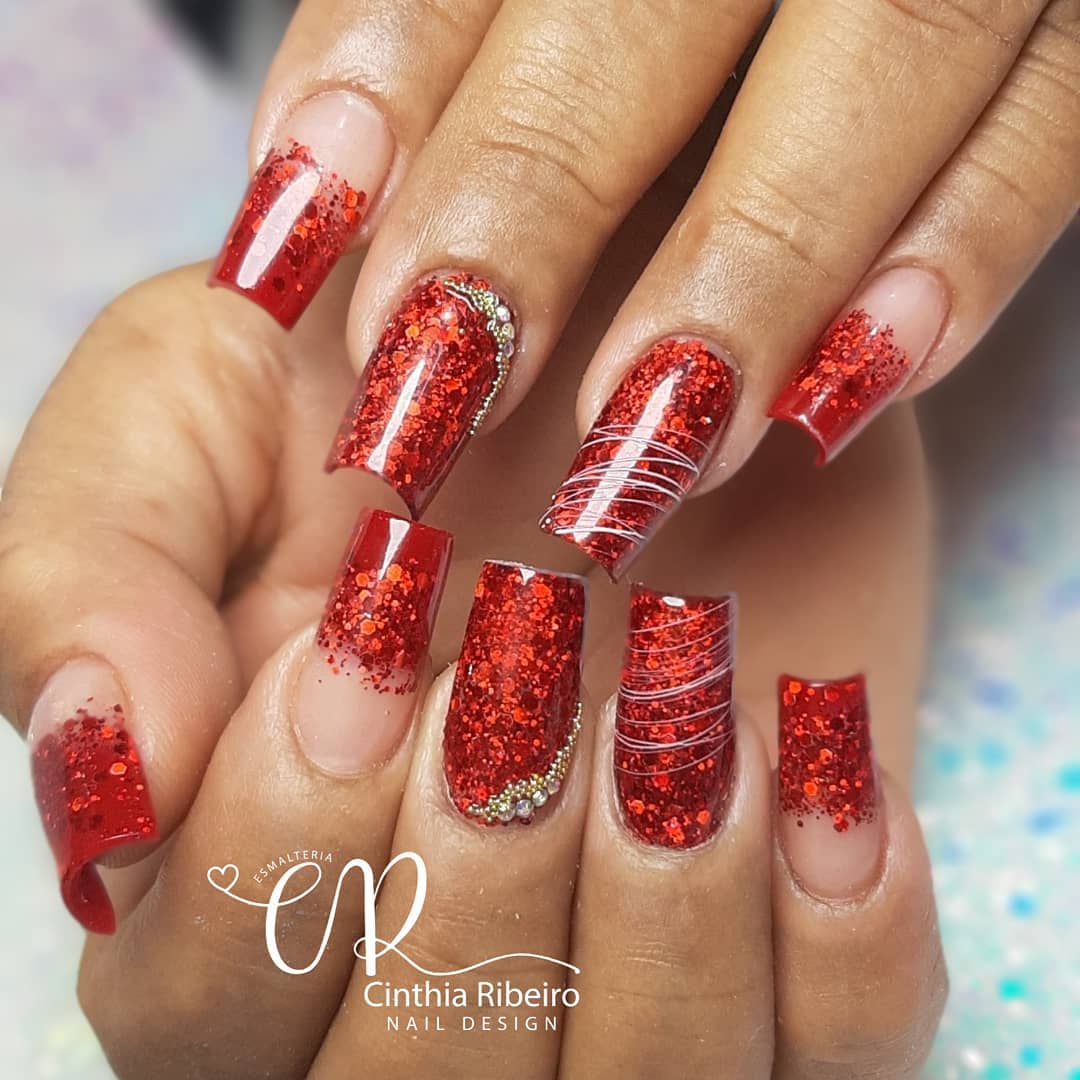 unhas em gel francesinha vermelha