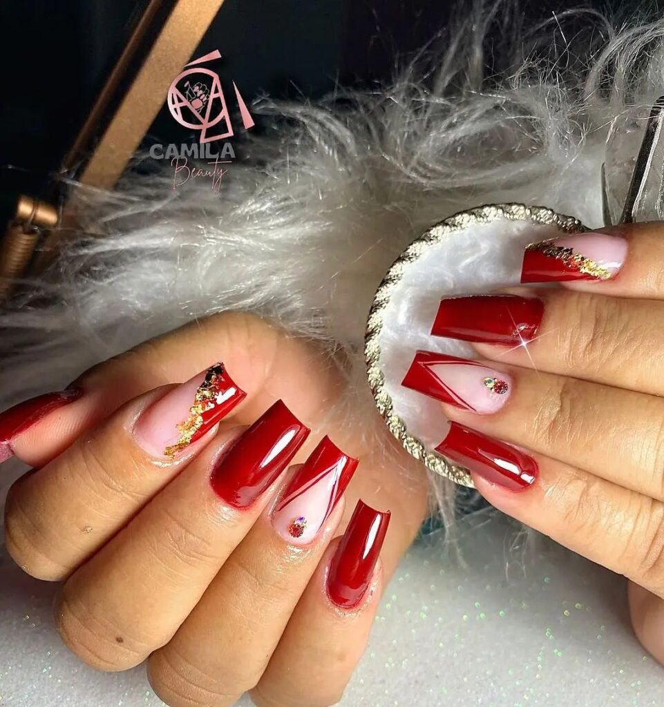 unhas em gel vermelhas amendoado